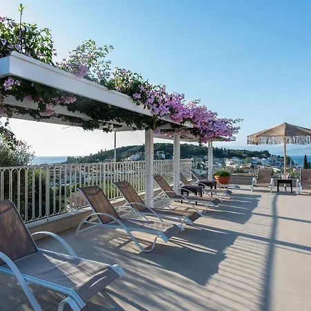 Hotel Hill Lofos