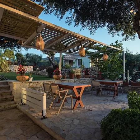 Hill Lofos 호텔 2*