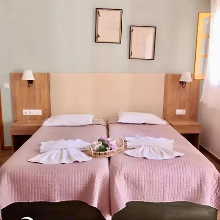 Hill Lofos Hotell Kassiopi